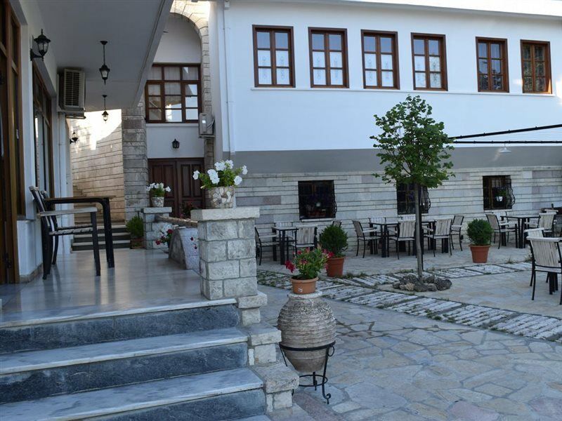 Hotel Bineri Αργυρόκαστρο Εξωτερικό φωτογραφία